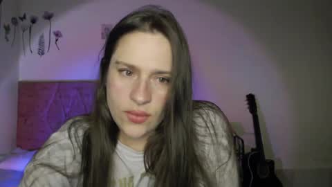 Snapshot of serenity_crystal chatting on September 18, 12:34 am serenity_crystal online show from September 18, 12:34 am