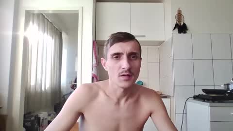 Snapshot of serhio27 chatting on December 8, 12:30 pm meta23meta online show from December 8, 12:30 pm