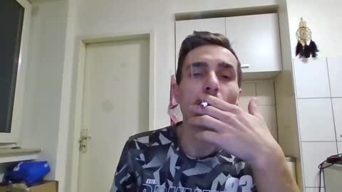 Snapshot of serhio27 chatting on December 26, 6:30 am meta23meta online show from December 26, 6:30 am