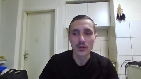 Snapshot of serhio27 chatting on January 27, 5:36 am meta23meta online show from January 27, 5:36 am