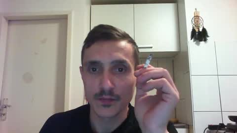 Snapshot of serhio27 chatting on January 30, 9:47 pm meta23meta online show from January 30, 9:47 pm