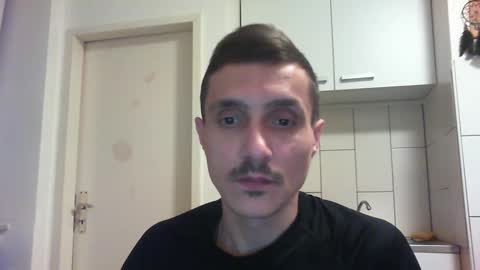 Snapshot of serhio27 chatting on February 1, 3:41 am meta23meta online show from February 1, 3:41 am