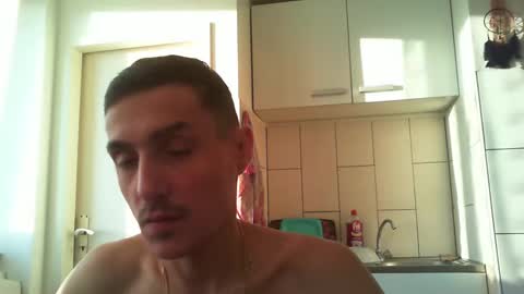 Snapshot of serhio27 chatting on March 6, 6:41 am meta23meta online show from March 6, 6:41 am