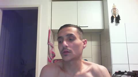 Snapshot of serhio27 chatting on March 12, 6:55 pm meta23meta online show from March 12, 6:55 pm