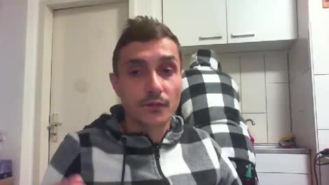 Snapshot of serhio27 chatting on September 26, 6:01 pm meta23meta online show from September 26, 6:01 pm