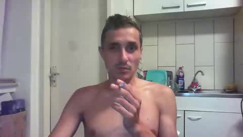 Snapshot of serhio27 chatting on September 27, 7:41 pm meta23meta online show from September 27, 7:41 pm