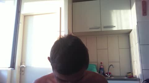 Snapshot of serhio27 chatting on October 1, 5:57 am meta23meta online show from October 1, 5:57 am