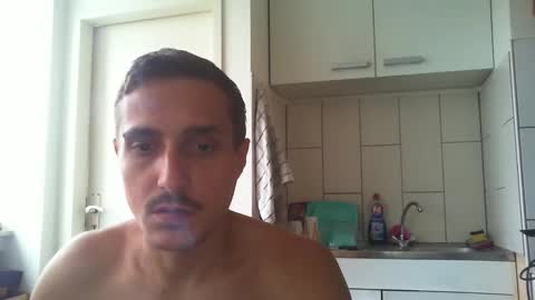 Snapshot of serhio27 chatting on October 6, 8:56 am meta23meta online show from October 6, 8:56 am