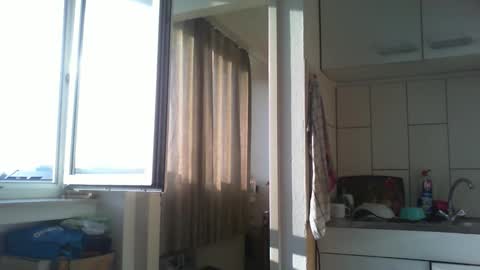 Snapshot of serhio27 chatting on October 11, 7:29 am meta23meta online show from October 11, 7:29 am