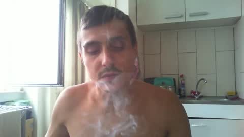 Snapshot of serhio27 chatting on October 12, 7:07 am meta23meta online show from October 12, 7:07 am