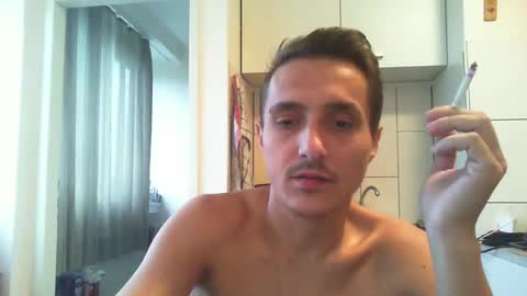 Snapshot of serhio27 chatting on October 29, 6:48 am meta23meta online show from October 29, 6:48 am