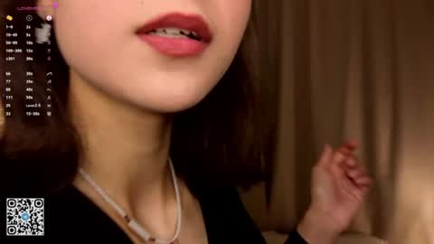 Melissa online show from June 17, 6:31 pm