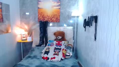 call me MILES   online show from March 26, 6:41 am