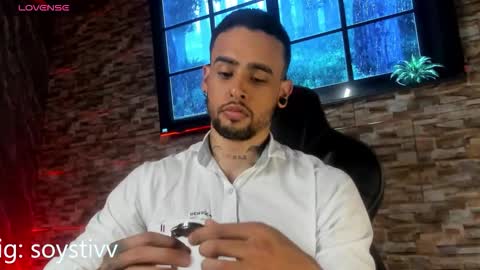 seth_0wner online show from February 18, 1:56 am