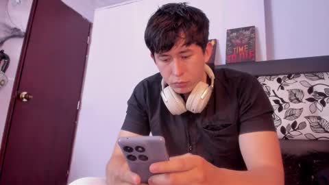 Snapshot of setsuna_10 chatting on October 23, 2:33 am david online show from October 23, 2:33 am