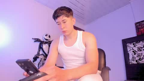 Snapshot of setsuna_10 chatting on November 14, 12:09 am david online show from November 14, 12:09 am