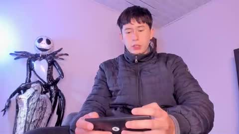 Snapshot of setsuna_10 chatting on November 22, 1:37 am david online show from November 22, 1:37 am