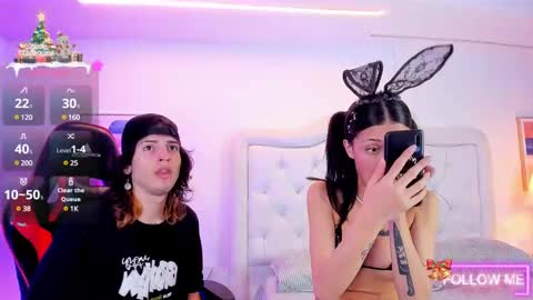 sett_and_gwen online show from December 14, 8:08 pm