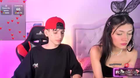 sett_and_gwen online show from January 17, 10:44 am