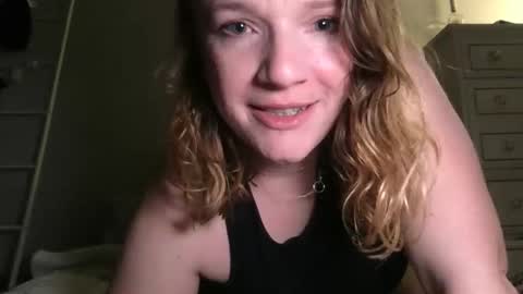 seturselfonfyre online show from March 8, 6:06 am