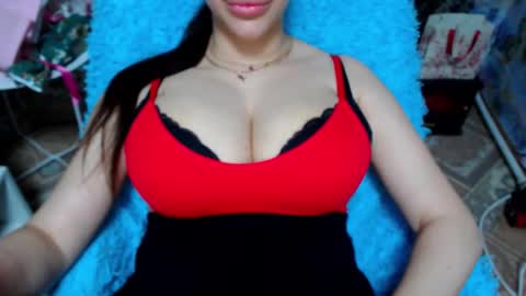 Snapshot of seu_cute chatting on January 10, 1:35 pm seu_cute online show from January 10, 1:35 pm