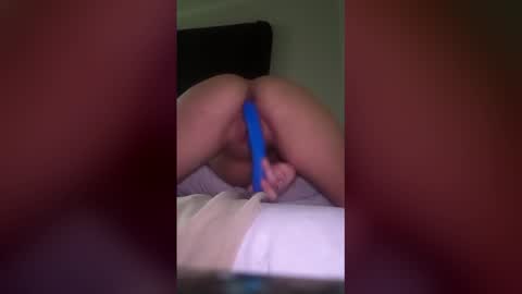 sex559746 online show from March 30, 4:13 am