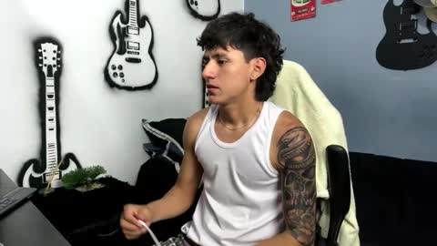 Snapshot of sex_love_sweat chatting on November 23, 6:57 am sex_love_sweat online show from November 23, 6:57 am