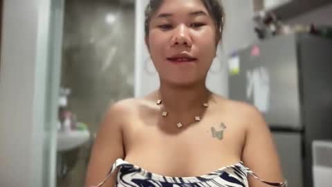 Hi im anne online show from April 5, 5:04 am