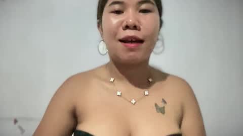 Hi im anne online show from April 10, 6:23 pm