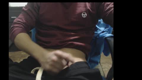 Snapshot of sexandsexy1999 chatting on November 20, 11:37 pm Daniel Taylor online show from November 20, 11:37 pm