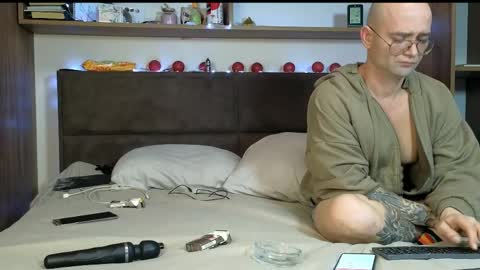 JackAdelaide online show from April 8, 11:59 pm