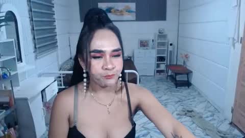 Snapshot of sexcum_trendingts_now chatting on October 3, 2:19 am MS Anna online show from October 3, 2:19 am