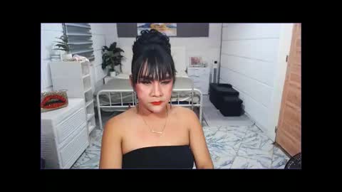 Snapshot of sexcum_trendingts_now chatting on October 24, 3:14 am MS Anna online show from October 24, 3:14 am