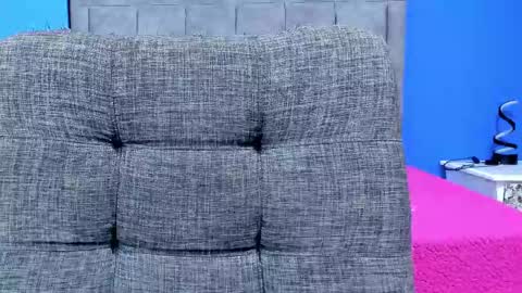 Snapshot of sexfenix_ chatting on February 9, 7:05 am karen and camilo online show from February 9, 7:05 am