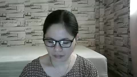 Snapshot of sexi_monica chatting on February 21, 6:29 am sexi_monica online show from February 21, 6:29 am