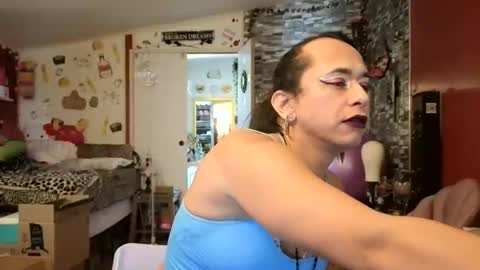 Snapshot of sexiwhiskey699 chatting on May 19, 6:47 pm sexiwhiskey699 online show from May 19, 6:47 pm