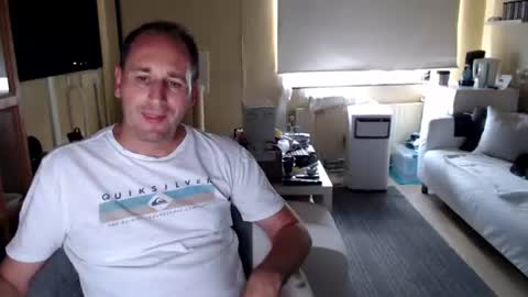 Snapshot of sexlobo1 chatting on July 8, 4:33 pm Sexlobo online show from July 8, 4:33 pm