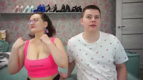 Snapshot of sexnadvoih chatting on February 23, 9:11 am sexnadvoih online show from February 23, 9:11 am