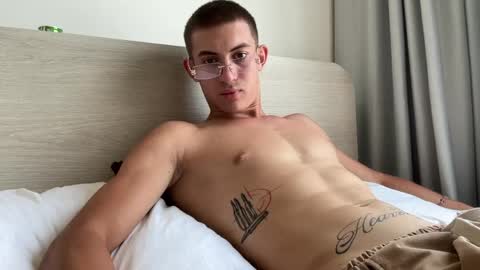 Jace online show from April 4, 5:16 am