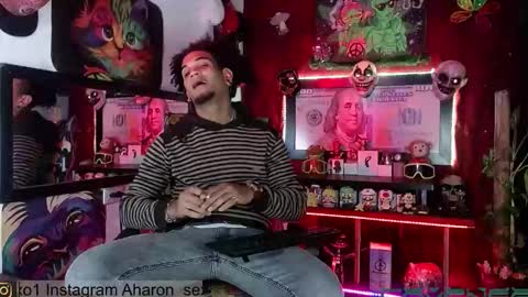 Snapshot of sexo_aharon chatting on December 21, 6:31 am Aharon ravelo online show from December 21, 6:31 am