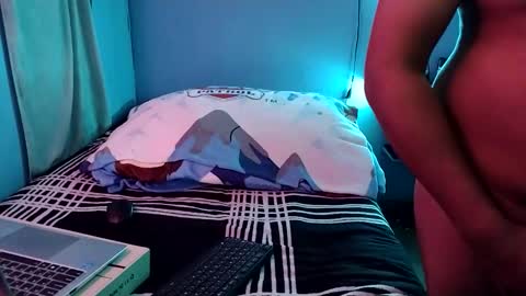 Snapshot of sexoso69129 chatting on February 17, 6:21 am sexoso69129 online show from February 17, 6:21 am