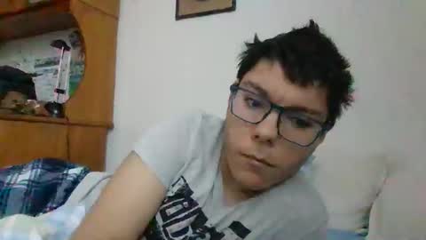 Snapshot of sexoxnxx1 chatting on April 26, 10:46 am sexoxnxx1 online show from April 26, 10:46 am