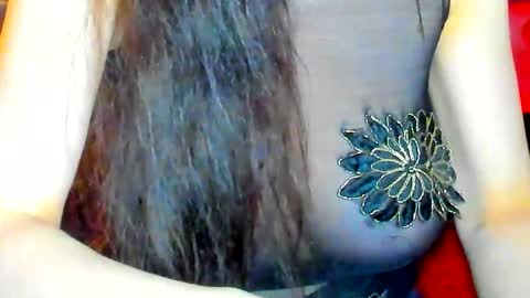 sexqueen1111 online show from January 19, 2:04 am