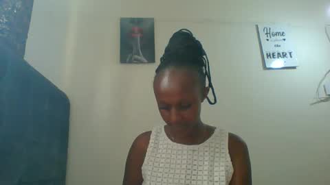 Snapshot of sexsy_sally chatting on December 9, 9:28 am sexsysally online show from December 9, 9:28 am
