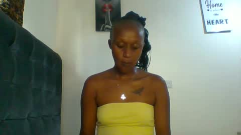 Snapshot of sexsy_sally chatting on December 11, 10:47 am sexsysally online show from December 11, 10:47 am
