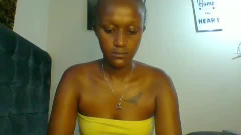 Snapshot of sexsy_sally chatting on December 22, 4:27 pm sexsysally online show from December 22, 4:27 pm
