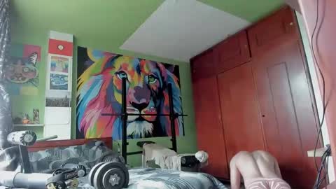 Snapshot of sexxmann77 chatting on October 16, 6:42 pm sexmann77 online show from October 16, 6:42 pm