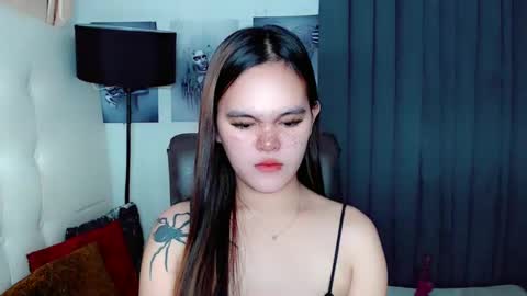 sexxxy_caroline online show from February 15, 8:33 am