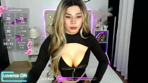 sexxxy_phoenix online show from March 25, 11:05 am