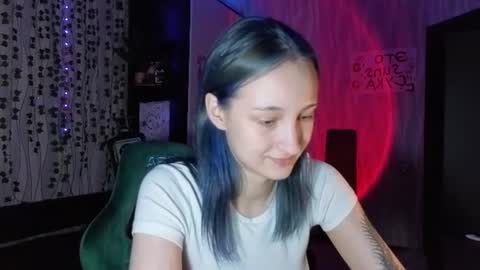 Snapshot of sexxxyback2334 chatting on June 25, 8:46 pm Lally online show from June 25, 8:46 pm